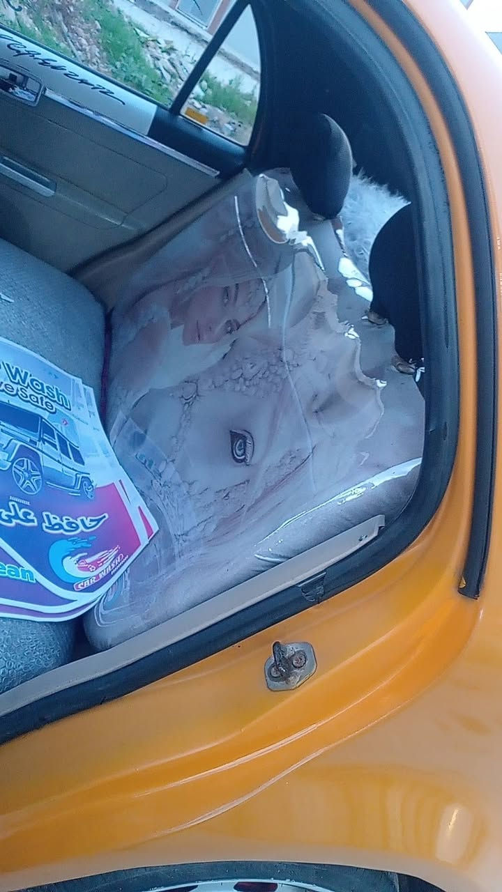 سيكي ٢٠١٢ للبيع بسمي سنويه ٢٠٢٩ شرط الوكاله والتحويل هيئه وغرامات صفر مكينه كورله مكينه وكير شرط طخم امامي وخلفي جديد طخم تاير جديد السياره بدون ضرر صبغ جماليه كاربون بانزين بيها  شاشه اندرويد وسستم سماعات جدد كامرا دواره مكاني حي الحدباء السعر ٤٢ وبيها مجال للطيبين وللعلم السياره بل واقع احلا من الصور
***********
***********
