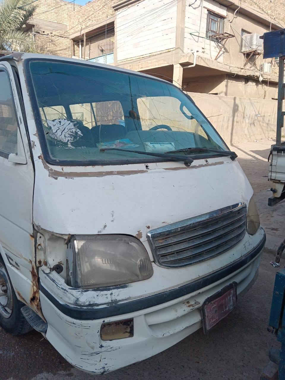 السلام عليكم جمبي 2009 كير ومحرك مكفولات ابيع بدون سياره شغاله جاهزه السعر 15وبيهه مجال قليل حك الجيه مكاني بغداد العبيدي ***********
