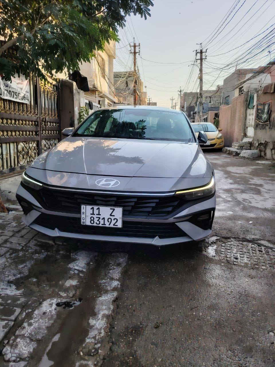 هونداي ألنترا  هايبرد 
موديل 2024 فول مواصفات ماشية 33 ✅
وارد كندي ، حادثها ربع بندي ونص جاملخ مبادلات اصليات مال تفصيخ 

🔴-فـتـحـه سـقـف
🔴-بصمة تشغيل وأبواب وصندوك 
🔴-كاميره  خلفية دوارة
🔴-رادارات 360 درجة (امامي خلفي جانبي) 🔴-مانع التصادم الامامي والخلفي
🔴-تحكمات ستيرن 4 جهات 
🔴-دشبول شاشة 4 وضعيات للعدادات
🔴-3 وضعيات قيادة ( عادي سبورت ذكي ) 
🔴-كروس سرعة ذكي ( التحذير عند مغادرة المسار )
‏🔴-Auto Hold حساس الازدحام
🔴-الهاند بريك بصمة
🔴داخل السياره جلد
🔴--شحن هاتف واير ليس 
🔴-ويل كب 
🔴-نظام الصوت Bose عدد السماعات 8 
🔴-تشغيل عن بعد
🔴-اضواء ترحيب عند الاقتراب 
🔴-لايت لد وزنون بلادي
🔴-بک لايت لد 
🔴-مقاعد اسود
🔴-تدفئة بالمقاعد والستيرن 
🔴-اناره داخليه متغيره 12 لون 
🔴-كير اوتماتيك
وباقي المواصفات معروفه .

،***********
رقم بغداد الجديد ✅
