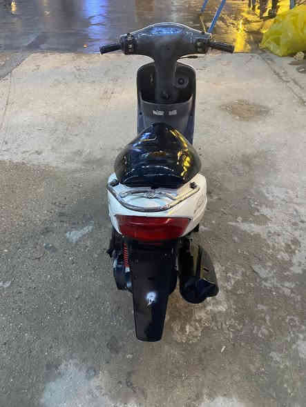 السلام عليكم ماكس منغولي الدراجة كلهة شغالة اي نقص مابيهة كفرات كلة ختم واحد مكينة كلش حلوه اوراق موجودة السعر ٥٥٠  العنوان بغداد الشعلة جوة جسر الشعلة ‏‪0788 003 0047‬‏
