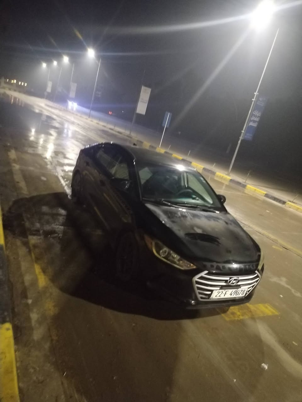 السلام عليكم
الانتره نص فول
محرك 20دوش
بيه أثر تدخين
كير شرط
جاملق مبدل اصلي
سياره احلا من الصور

125وبيها مجال مكاني
مكاني الموصل ***********

***********
