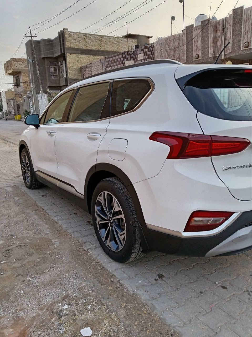 للبيع سنتافي 2019 أبيض
رقم بغداد وباسمي ✔️

ماشية 123

محرك 3500 — 6 سلندر

7 راكب — 4 انظمة قيادة

كشنات جلد قـرميـدي كهرباء

تبريد 3 قطع

شاشة — شفـتات ستيرن

كامـره — حساس امامي وخلفي

وبيها مواصفات بعد ✨

🚗 السيارة مكفولة من الحادث

بيه بس تكشير صبغ ومصلح 

(مكانات بسيطة)

*السعر خاص 
الاستفسار الاتصال على الرقم

***********
