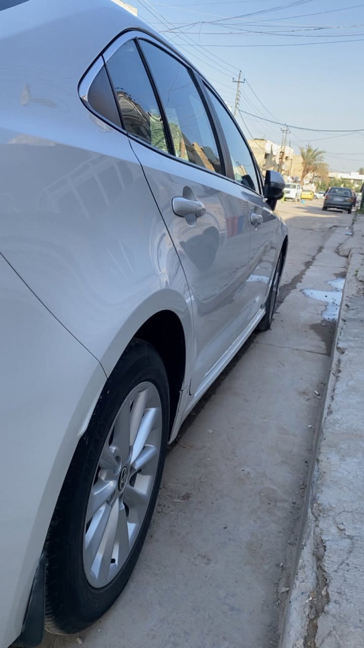 كورلا ٢٠٢٢شركه جيهان فقط بانزين سياره بدون قطره صبغ بارد بيه ماشر عليه سياره باسم شركه عدي وكاله  السياره فول مواصفات فتحه شاشه كبيره مري شفط بصمتين حساس امامي خلفي فول تحكمات ماشيه ٥٥الف عنوان سياره بغداد الكاظميه لاستفسار ***********سعره ١٦٢وبيه مجال
