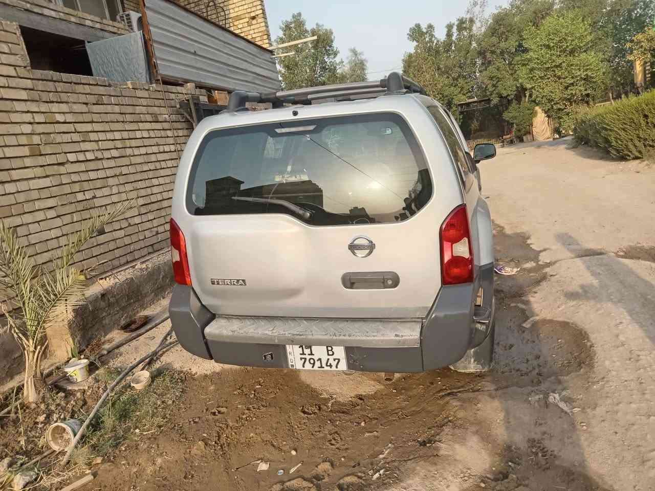 سلام عليكم
نيسان اكستيرا 2007 وارد امريكي
شاشه وكامره لسياره تحتاج ترتيبات
عنوان بغداد ***********
