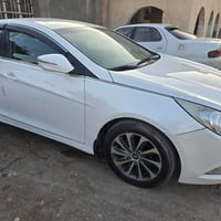 سوناتا موديل 2014 مكفوله من الضربه فقط بارد بلداير الخلفي وارد كوري قط...