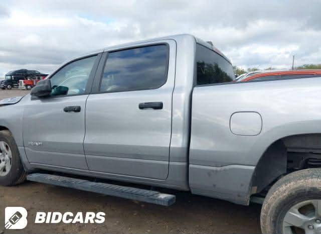 ارخص رام بلعراق موديل23 مرقم بغداد هيمي ايتورك 5700حادثها بجم تبديل البنيد وصبغ الجاملغات الاماميه وبيها طخه بلعراق صبغ نص الجاملغ الخلفي ماشيه7000 اخت الزيرو سياره جاهزه وجديده السعر235$قفل قفل
للاستفسار***********قلعه سكر ذي قار
