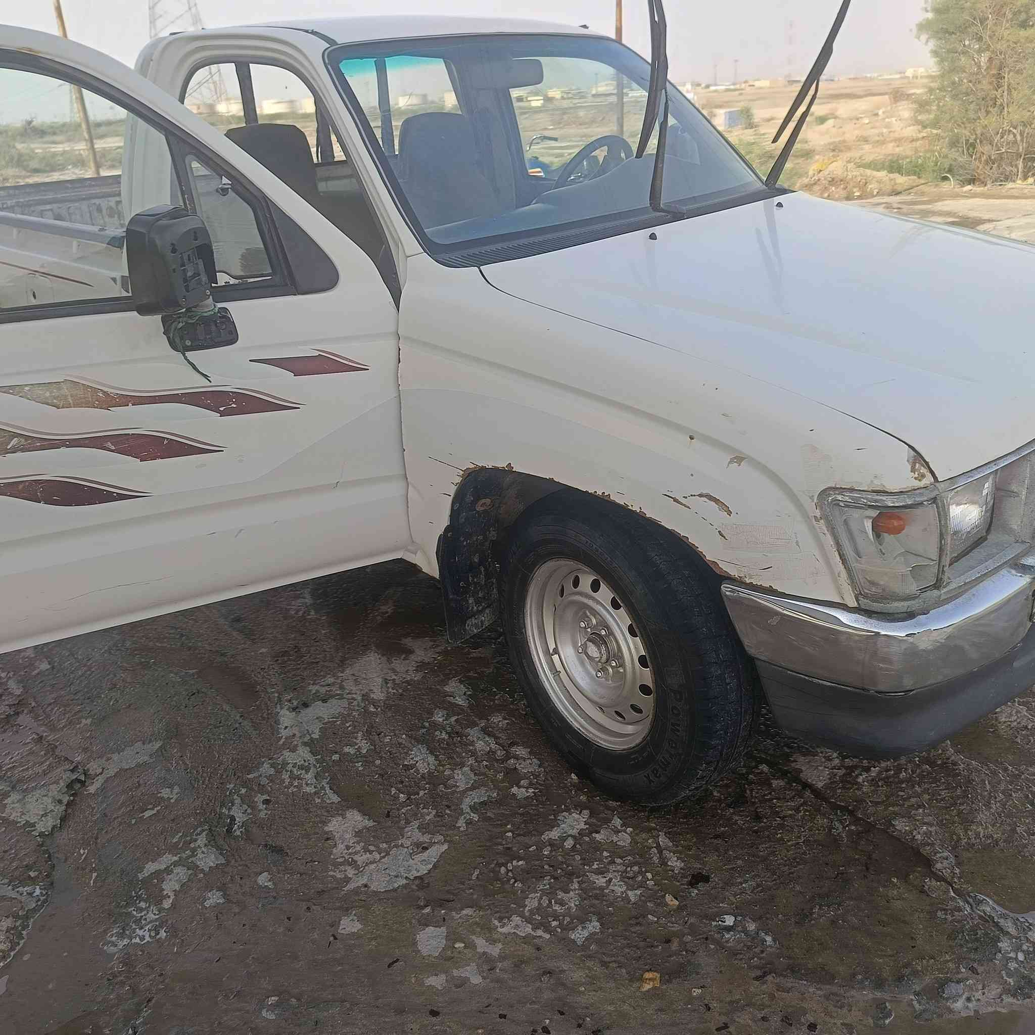 سلام عليكم البيع بيكم رقم بابل  الموديل98ماحرك مامفتوح سياره مال جناي  حلوه مكفول من العيب الشرعي السيار بيها تجيه خفيف  ***********
