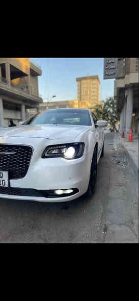 السلام عليكم 
للبيع 
أوباما كرايسلر 2023  S. كلييييين … 

المواصفات 
بانوراما 
دمام خلفي  
اشاير بالمري 
هيتر مري 
كشنات كهرباء 
كشنات حضن 
تو ويل 
محرك 3.6
گير  S 
نضام ملاحه 
تشغيل عن بعد 
حساسات امامي خلفي 
ويل عشرين بلادي 
شفتات ستيرن
مثبت سرعه  
نضام تزحلق 
نضام gbs
كشنات حفر S 
ساعه بلاديه 
سستم سماعات
رادار خلفي 
رادار جانبي 
شاشا ابل كار بلي 
 وبقية المواصفات معروفه مايحتاج اذكرهن السياره بأسمي رقم جديد هزه وسنويه جديده عنواني بغداد السيدية للاستفسار

اتصال واتساب + ع رقم 
***********
