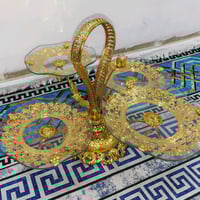 مقدمة حلويات العيد رباعية لون ذهبي  للبيع قطعة ديكور وتقديم استثنائية ...