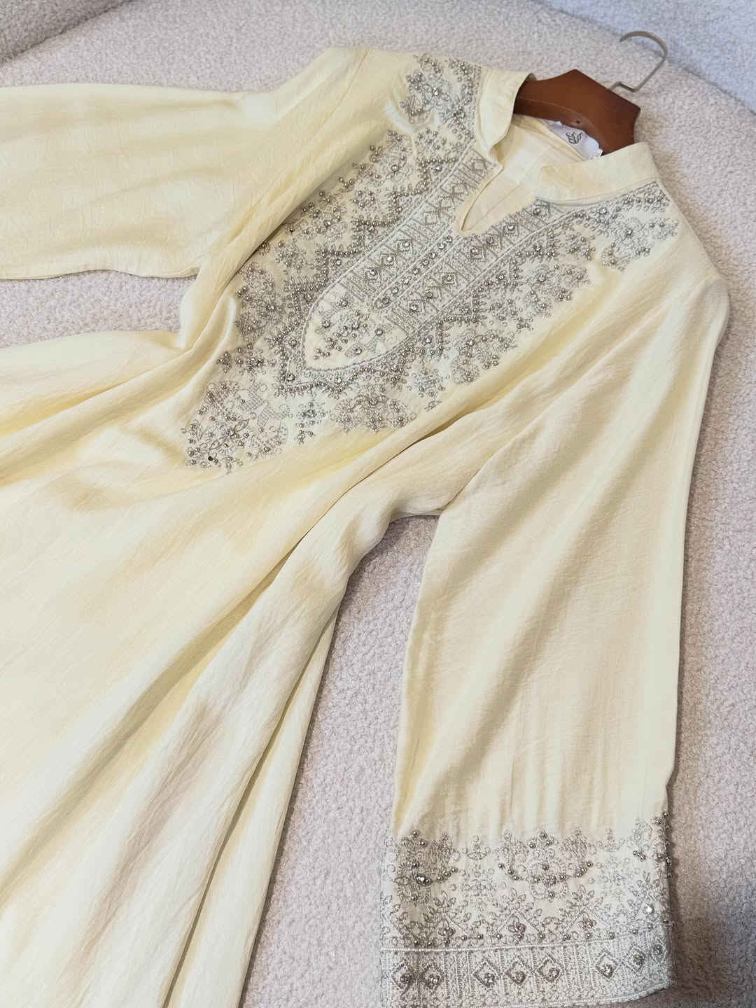 الــسعر35الـف✨💛
القياسات(L,xl,2x,3x)

للحجز و الاستفسار التواصل على الأرقام واتس اب 

***********
***********
***********
***********

توصيل بغداد  5000
توصيل محافظات  5000
