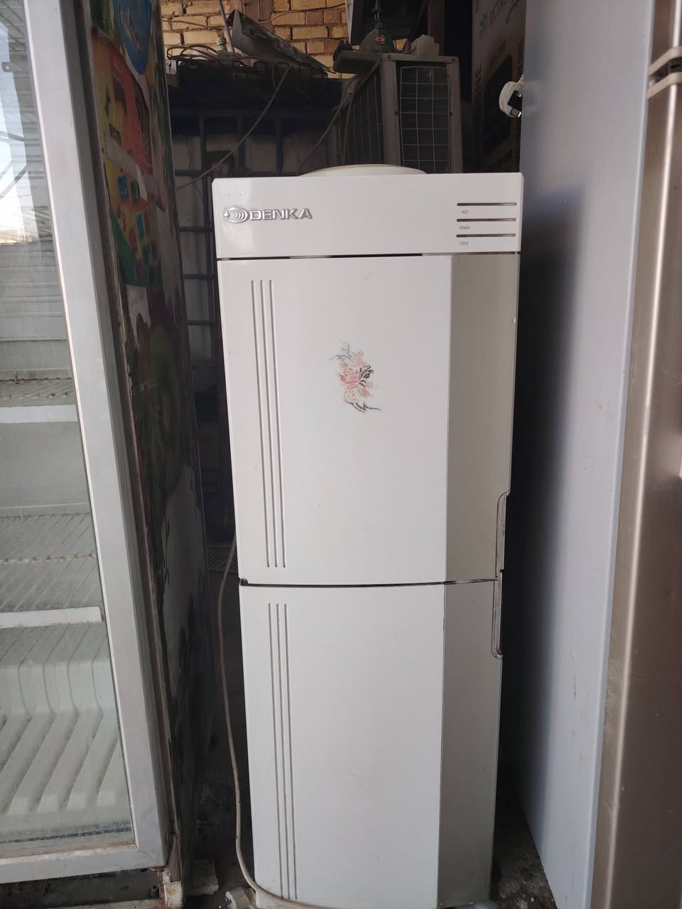 وعلئ بركت  الله  يتوفر في مجمع  دبي دواوين 11 مقعد بلوك اسود غير مستخدم ضمان سنتين  ودواوين مستخدمه وكاونترات جديده وغسالات جديده مواد منزليه اخرئئ ومكانيس كهربائيه   وسنكيات. جديده غير مستخدم توجد  خدمه توصيلل
العنوان البكرلي الثالثه شارع مدرسه ابن طاوس مجمع دبي واتساب ***********
