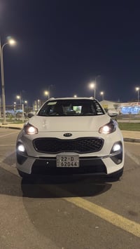 سبورتج موديل 2021.                                  ماشيه 32 الف ارقام...