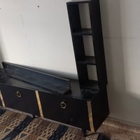 ميز بلازما • جديد • رفوف