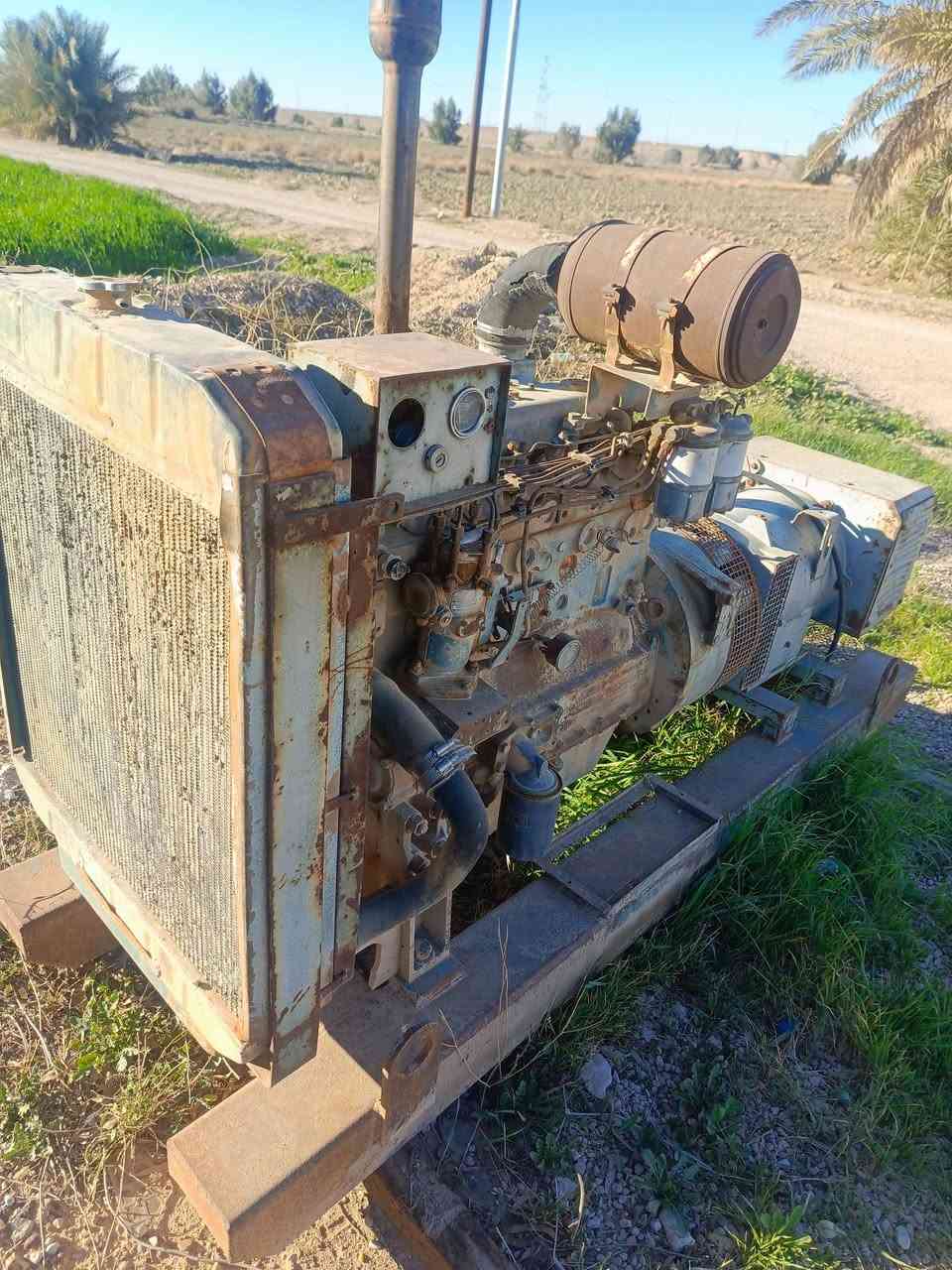 السلام عليكم
مولد للبيع بيركز فوركسن قديم بلادي 
***********
