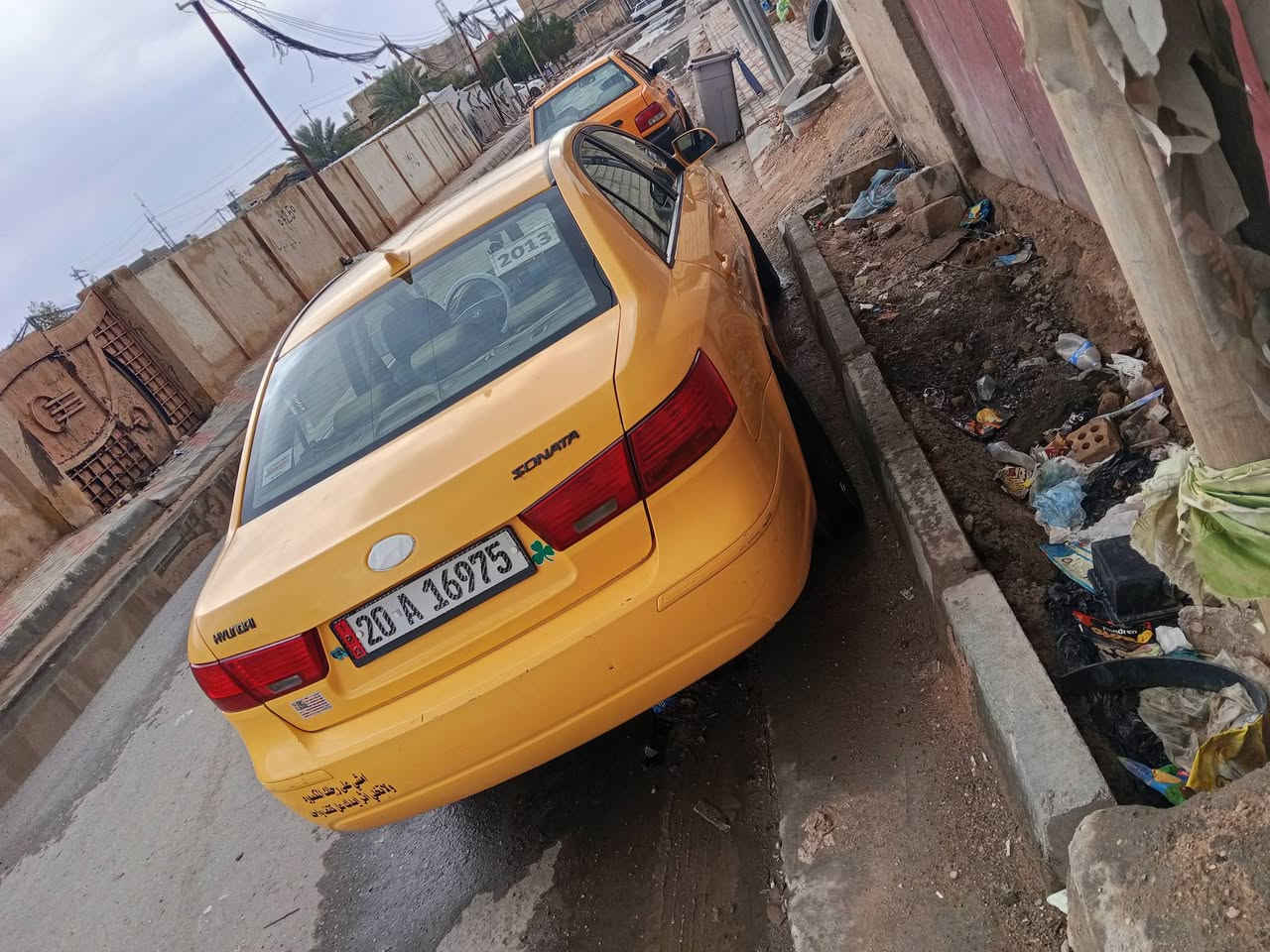 سلام عليكم سياره البيع سوناتا مقدس10 أمريكي محرك 2400سعر 85بيه مجال شراي اني مكلف بنشر صاحب سياره ***********
