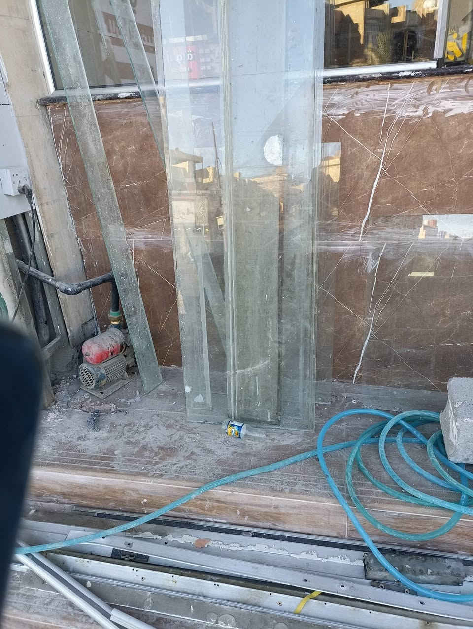 جام 10 ملم للبيع قيم وخذ شلعه مكانهن بالسماوه بالصور
***********
