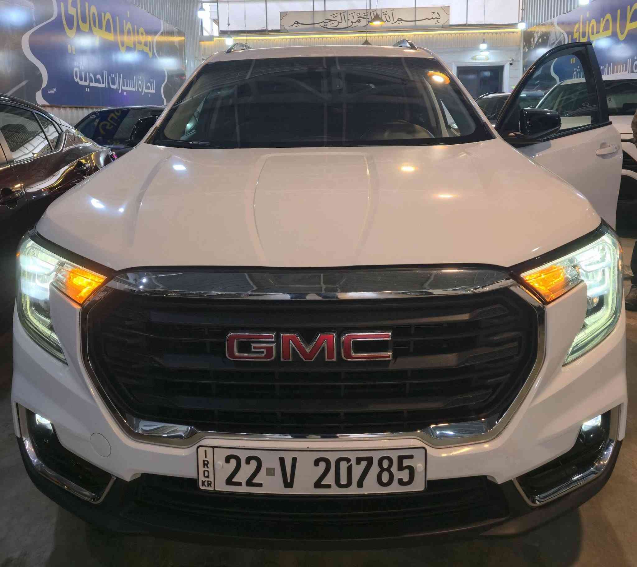 GMC TERRAIN  SLE 2024
السعر 180 $$
اللون ابيض
عدد المسافات المقطوعه 15 الف ميل فقط
السياره حادثهاا موضحه بالصوره
الشاصي والدواخل مكفوله من الحادث
السياره مرقمه اربيل
مواصفات السياره
شاشه لمس
كشنات هيتر 
صندوق كهرباء
بصمه ٤ ابواب دخول ذكي
وباقي مواصفات الGMC
عنوان كركوك
الهاتف ***********
