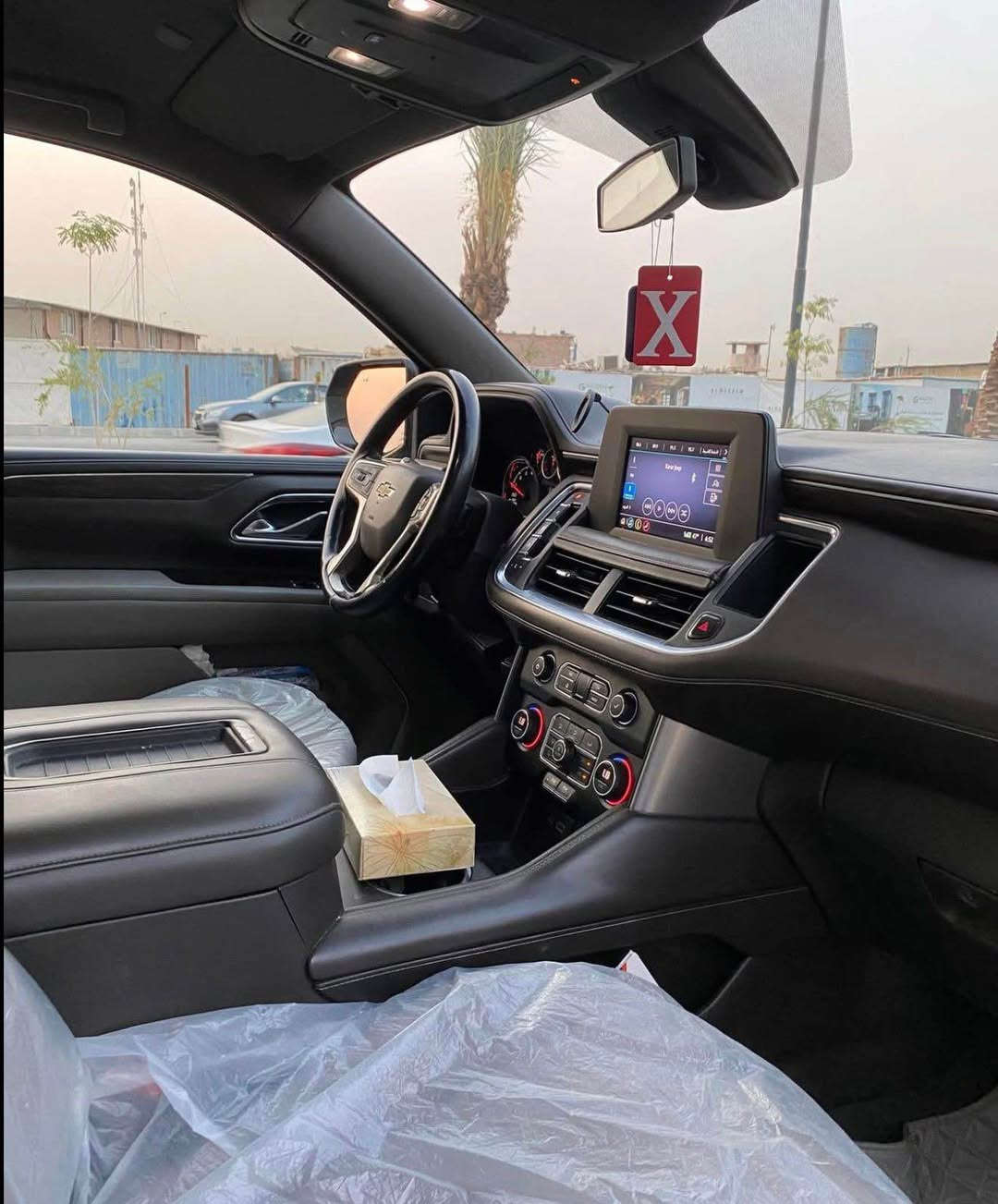 السلام عليكم 
تاهو مديل ٢٠٢٢ LS رقم بغداد بسمي وكالة المنصور ماشيه 90 كيلو متر 
كفالة عامه من كلشي سياره جديده 
مكان البصره 
السعر :450 
الرقم :*********** Singapore
