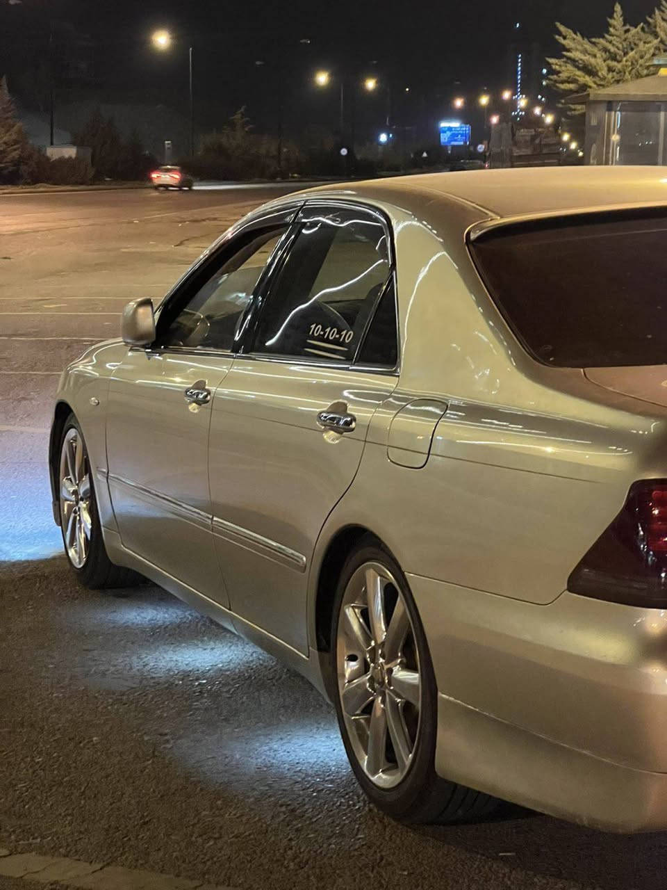 0774 0819804
182 موس موس بۆفرۆشتن بێدوکەڵ 
گەورە بەگەورە بەنزین هەرناخوا چوار تایە ویلی لۆک بیلاد ستیل یەک پارچە بویاخە گۆڕینەوە ناکەم تەنیا فرۆشتن 64$ کۆد بۆکراوە
