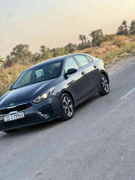 سلام عليكم كيا فورتي موديل 2020 وارد امريكي صور الحادث مرفقة بلمنشور ليبل واحد كلها ماعدا الجاملغ الامامي بدون دواخل لا شاصي لا لغد كفالة شرط الفحص
محرك 2000 دوش لاتبخير ولاتنقيص 
كير 6 نمر ATM المرغوب 
الموصفات 
-نظام مانع انزلاق 
-فول تحكم استيرن جهتين
-نظام تقليل وقود 
-شاشة + كامرة رجوع 
-تخم ويل وتايرات جدد
-درايف مود سبورت
- منظومة زينون اصلي
- ⁠لد امامي +لد خلفي
صدر امامي خلفي السيارة جاهزة من كل النواحي غرامات مصفرة رقم اربيل الجديد تريد تحويل تريد وكالة السعر 127$ وبيها مجال بسيط للاستفسار ***********
