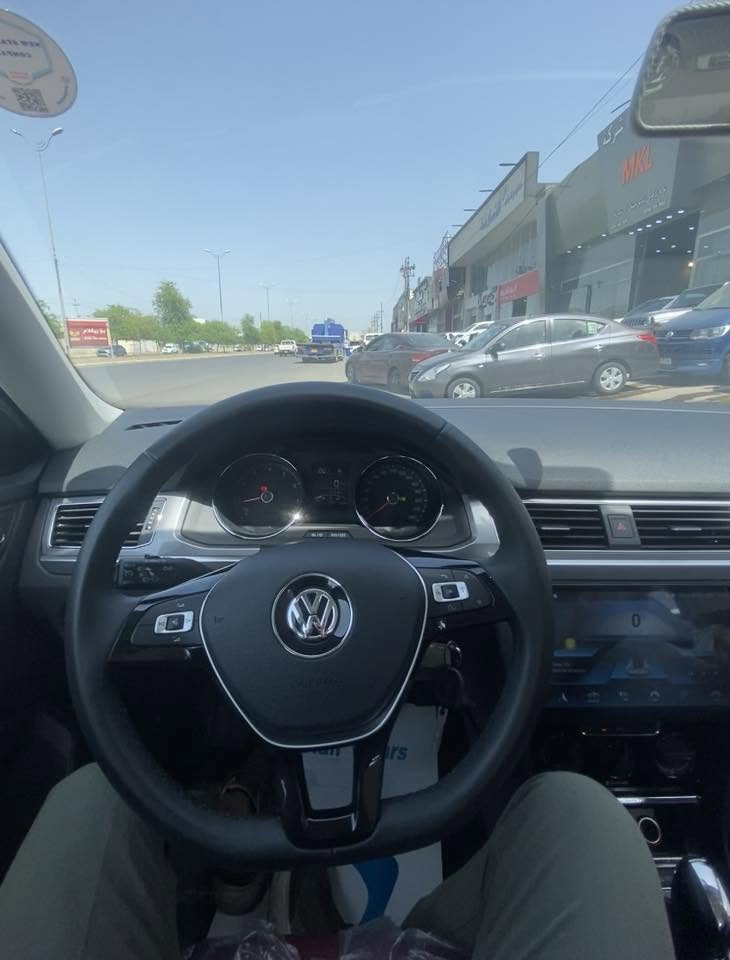 Volkswagen bora 2022
فولكسواكن بورا 2022 

سياره بدون صبغ

ماشية 80,000km  الف

المواصفات 

شاشة

كاميرا خلفيه دواره 

مقاعد جلد 

تحكمات ستيرن 

شاشة اعطال 

حساسات خلفية 

لايت لد  

نظام اوتو ستوب عند التوقف 

محرك 1.5 بدون تيربو

سيرفس كامل على السياره كل 5000 كيلو  

دهن كير مبدل عند 60,000km

بيهة طخة خفيفه بالدعامية الامامية والجاملغ خلف السائق  ماتبين بدون اي صبغ او تعديل موضح بالصور 

بدون اي مصرف كامله من كلشي  

السعر 115$ ومجال 

***********

