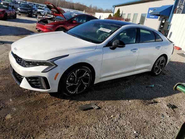 مزاد يوم  الاثنين المصادف1/12
🚘 نوع السياره: كيا كي فايف 
🔹️الحادث / الضرر : كما موضح بالصور 
🔹️الموديل:2025
عداد المسافه ماشيه 3،656 ميل
4سلندر 2500
🔹️ حالة السيارة : تعمل وتسير 
🔹️ السعر : حسب المزاد 
⚠️ علما هذا نموذج بسيط من السيارات التي تعرض في المزاد يومياً 
- نوفر لكم شراء السيارات مباشرة من مزاد كوبارات و IAA الامريكي باسعار تنافسية 
التواصل واتساب أو اتصال على الارقام التاليه 
***********
***********
***********
