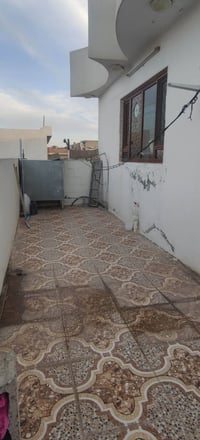 پەنجاعلی • طابقين • ٢٠٠م