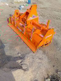 يوجد رفاسه للبيع باسعر مناسب جداً هندية عرظهه مترين وعشره سانتيم