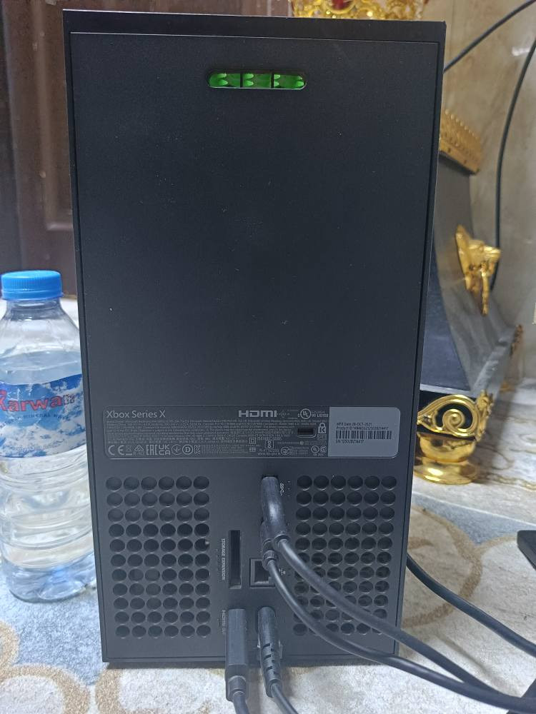 Xbox series x دوو دەسکی لەگەل نەکراوە زۆر پاکە مۆدێل 2021
هەولێر 5عەسارۆک ***********نرخی 650هەزار قفلە 
ئادمین گول وەرگرە❤️ أربيل, العراق
