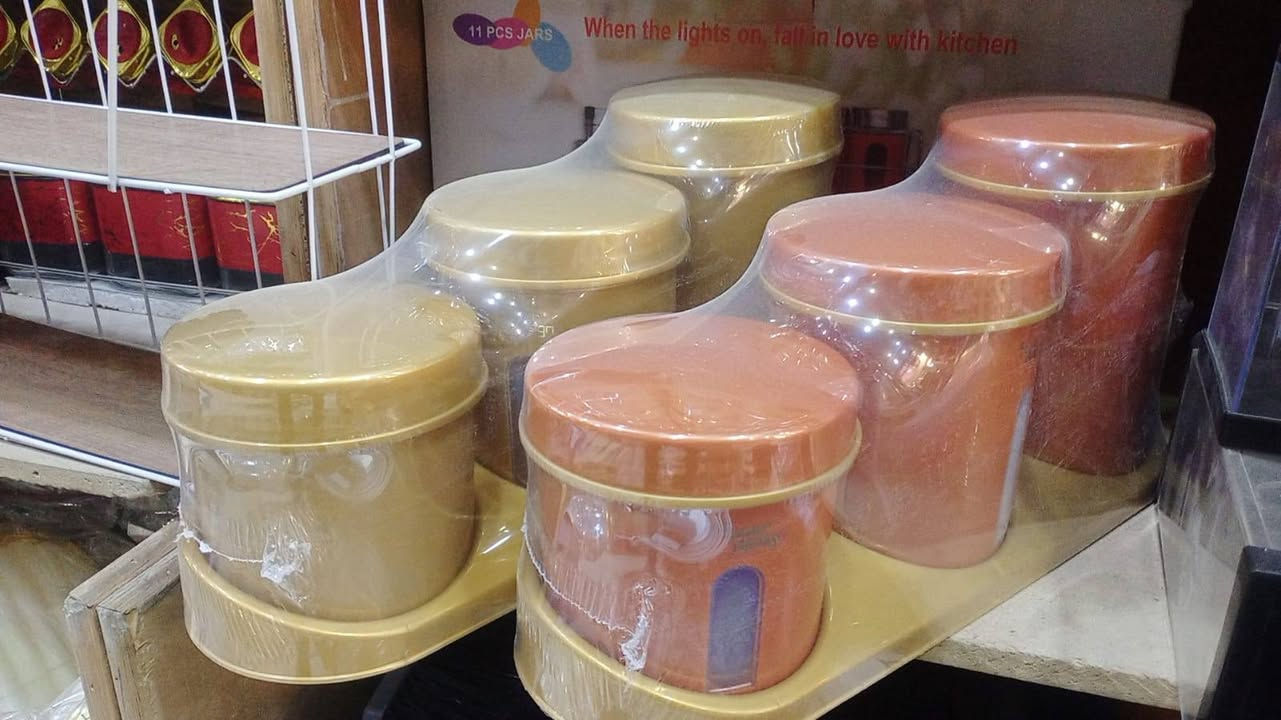 سيت شكردان.  الاسعار تحت الصوره @أبرز المعجبين @


**إذا كنت صاحب هذا الإعلان وتريد حذفه لأي سبب، رجاءا أرسل رسالة إلى الدعم الفني**