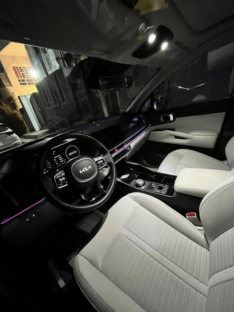 السلام عليكم سورنتو 2025 رقم بغداد السياره ماشيه 15 الف فول مواصفات 1/1 العنوان بغداد الشعب سوق شلال 
السعر$ 338 وبيه مجال بسيط 
رقم الهاتف ***********
