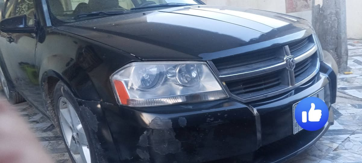 السلام عليكم 
دوج افنجر كير محرك 6 سلندر 3500
السياره نظيفه بيه صبغ حزام تخم تاير جدد 
تبريد كهربائيات شغاله بيه احد الرواجز صوت بسيط من تحمه يروح الصوت خرسه صير سياره ناعمه باسمي رقم انكليزي بابل العنوان بابل المسيب ***********
السعر 62 او مراوس بأنباله نظيفه صفره
