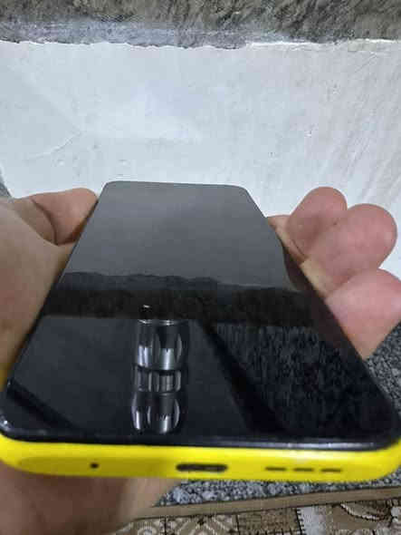 بوكو M3
 بطارية 6000
ذاكرة 64
دبل سيم كارت مع ذاكرة خارجية رام
مبدل شاشة أصلية
كارتونة مع شاحنة اصلية 
بغداد الجديدة ***********
