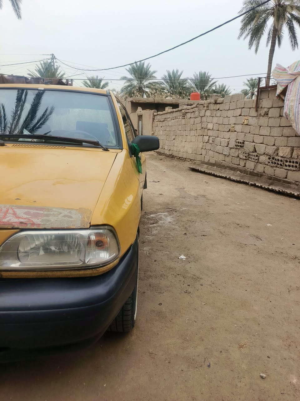 سلام عليكم عندي سايبه موديل 11سياره حلوه ما تعبانه مكينه وكير أو شاصي كفاله حداديه جديده سنويه 30 رقم بغداد دولي عضمته حلوه سياره 
 بيه باب السدر مرشوش صبغ السعر 25 اتصل وبيك خير وتدلل رقم لاهاتف ***********
