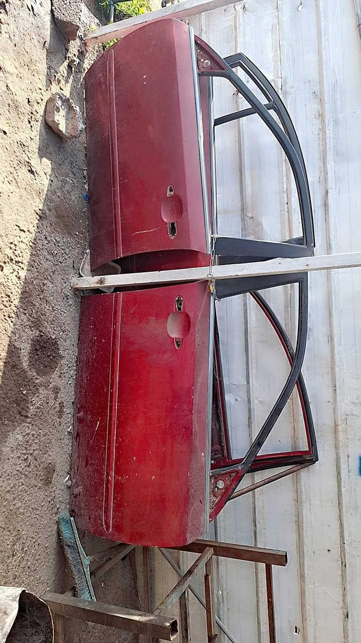 اربع بيبان اوبتيما موديل ٦ او ٧ او ٨ نضيفات نضافتهن ٩٠ بلميه وسعرهن مناسب كلهن ب١٥٠ قفل قفل  مكاني كربلاء شارع بغداد 
***********
