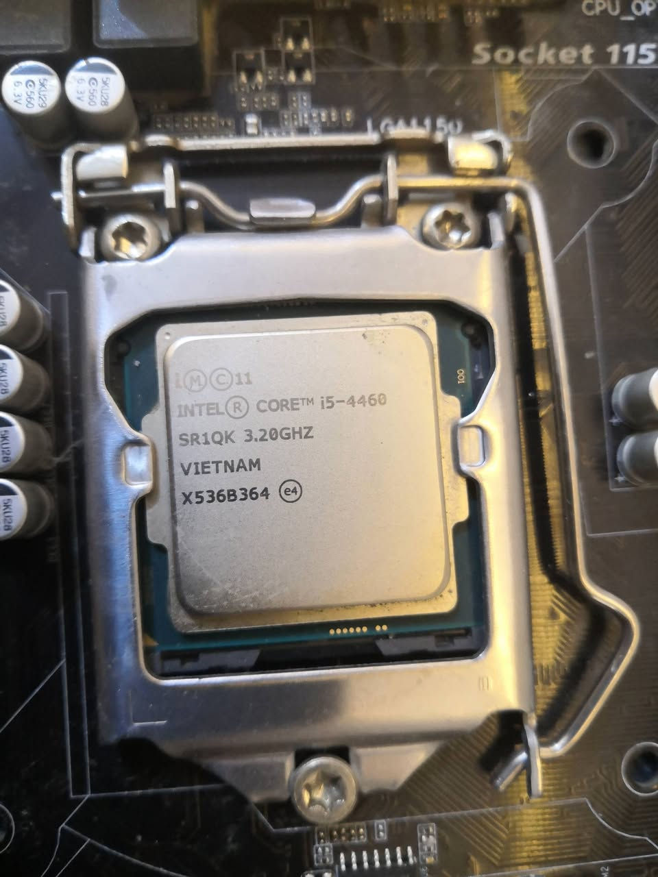 السلام عليكم شلونكم اخوتي قطع شيله كاملة قيم وخذهن بل يرضي الله وبل عافيه عليك اغلب القطع جديدة بس لا تكسر  انطيني سعرك خاص وتدلل
 1-مذر بورد كيكا بايت h97 + معالج i5-4460 + مبرد من انتل
2- هارد ssd 256 g من شركة lexar + هارد خارجي ssd1t من شركة ADATA + هارد hdd 1t من شركة WD
3- بور سبلاي 500 من شركة Huntkey GS
4- قارء اقراص من شركة LG
5- رامات 2*8 =16 DDR3 من شركة SAMSUNG


**إذا كنت صاحب هذا الإعلان وتريد حذفه لأي سبب، رجاءا أرسل رسالة إلى الدعم الفني**