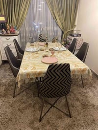 ميز طعام • بغداد • ٢م×١م