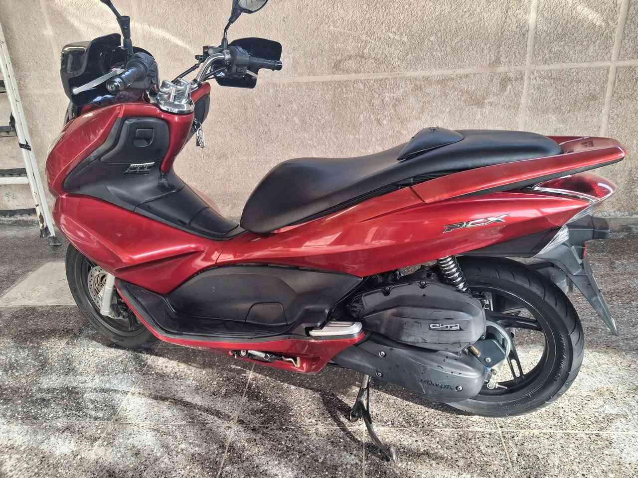 دراجة بي سي كس جيل أول ياباني حساس ازدحام حساس ستان ماشية 18
دراجة   مال رمبه أوراق المكاتبه موجودة وعدة جديدة بمعنة الكلمة السعر 13ونص وبيهة مجال مكان بغداد رقم‏***********
