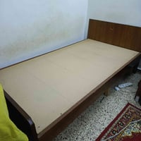 سرير للبيع خشب صاج تكمة شغل درجة اولى المكان حي العامل 07726920578
