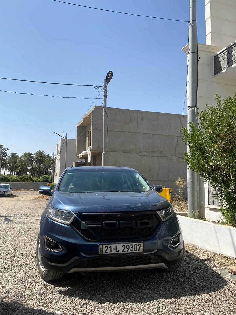 فورد ايدج موديل 18 مواصفات sel تحكمات ستيرن محرك 6 بستم 3500 المرغوب وليس توربو تخم تاير جديد كشنات كهربائيه كاميرا وحساسات خلفيه كير وشفتات ستيرن محرك مبدله من بجم جديد بخصوص الحادث موجود ب الصور جاملغ و بنيد فقط لا غير سيارة جديدة ممتعوبة 
عنوان / ديالى - خانقي 
رقم الهاتف / *********** Singapore
