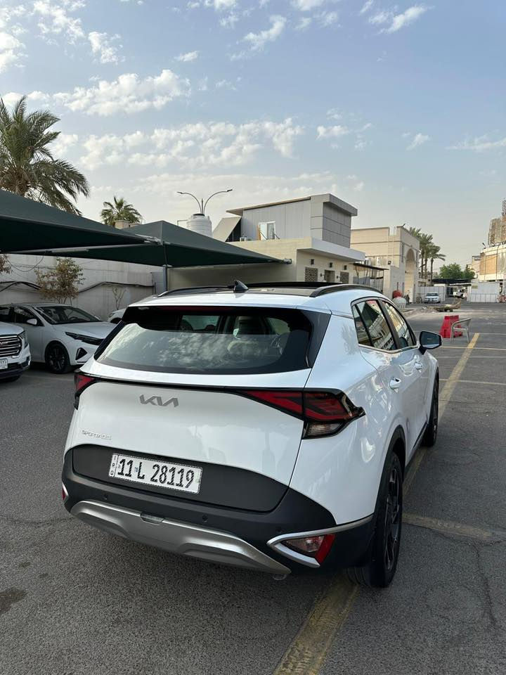 موديل 2024 خليجي مكفول من الصبغ ماشية 19 فول مواصفات بيها طخة بالباب على وضعها السعر 226$ للاستفسار ***********
