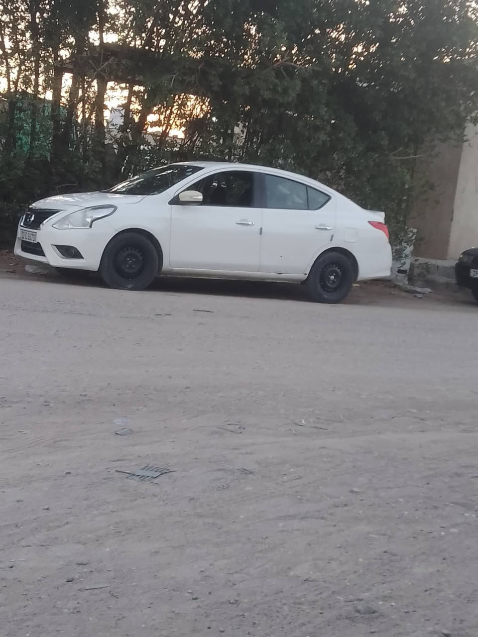 نيسان سني مصري 23 رقم اربيل وكاله تحويل سنويه لغايه 28 بيهه جاملغ امامي مبدل وبيهه ملاحضات بصيطه شوف العين السعر 110 وبيهه مجال ***********
