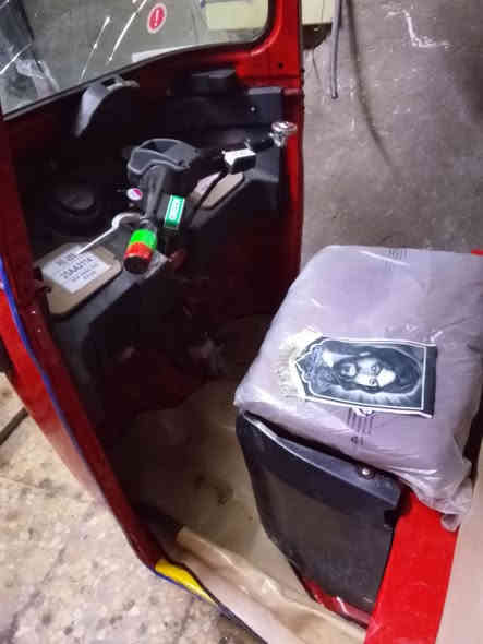 سلام عليكم شباب تكتك موديل 17 شهر 7تكتكً وراق بيهه مكينه مال عشرين مجفت بوشه وستم شركه بيهه وصل مال مصطفى بسمي تكتك معمر تعمري يخبل بوجك تروح ترقم وتطلع على باب الله والاستفسار على سعر رقم ***********
