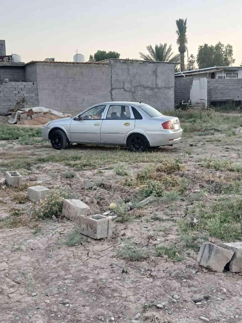 سلام عليكم للبيع اليفان موديل ٢٠٠٧ رقم الانبار نكليزي بسمي تريد  تحويل وكاله سنويه لل ٣١ هزه جديده محرك وكير كورله جدد تخم تاير جديد صدر أمامي وخلفي جديد داخله حلو مرتب خارجه بلادي لا ضربه ولا تبديل ولا صبخ بلادي مكان سياره بغداد ابوغريب اي استفسار علتصال 
(***********)
(***********)
لسعر ٣٠ وبيه مجال
