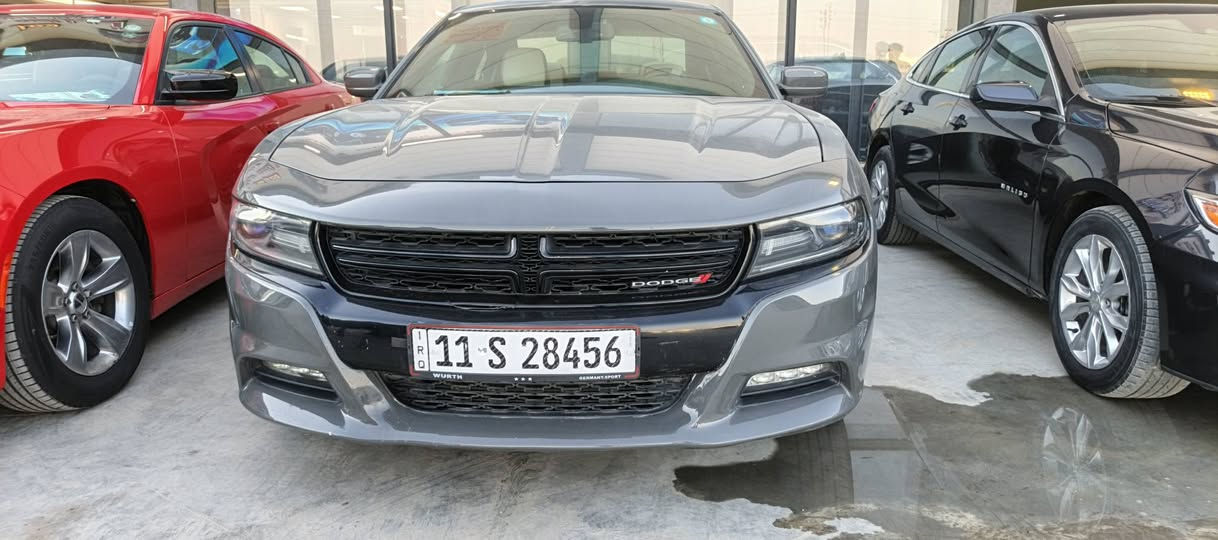 جارجر للبيع🖤 
سيارة حلوة وجاهزة ومرتبة بس صبغ بدون ضربة مثل ما موضحة بل صورة ***********
