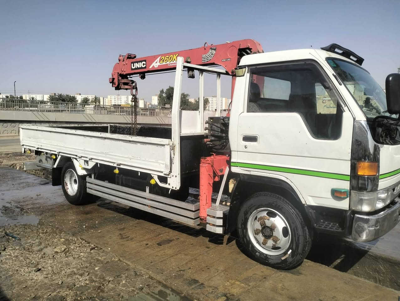 سلام عليكم تيوته راس ثول موديل 96 رقم نكليزي  سنويه ل 30 سياره مكفوله كفاله عامه سعره 150$ وبيه مجال 
‎0771 382 6830
