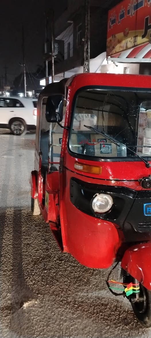 السلام عليكم للبيع تكتك موديل 2018 رقم ديالى تحويل ثاني تكتك بلاديه للخير فقط دوس مصبوغه فقط و الباقي بلاديه تكتك جاهزه مجهزه من كلشي ما بيها اي نقص
بيها جادر جديد دوشمه جديده تكتك بدون اي خياس للتواصل على الرقم ***********
