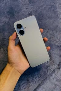 تكنو سبارك للبيع جهاز جديد بالكارتون ذاكره ١٢٨ سعره ١٠٠ للتواصل ٠٧٧٧٠٤...