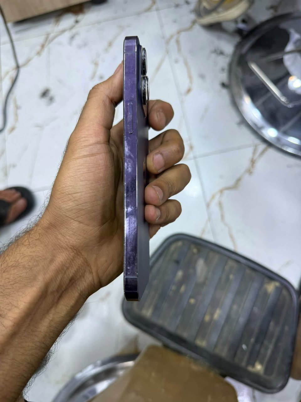 ١٤ برو ماكس ٢٥٦ كفاله عامه بطاريه ٨٠ شرق اوسط لون بنفسجي 

السعر ٨٧٥ وبي مجال 

للتواصل ***********
ديوانيه مركز
