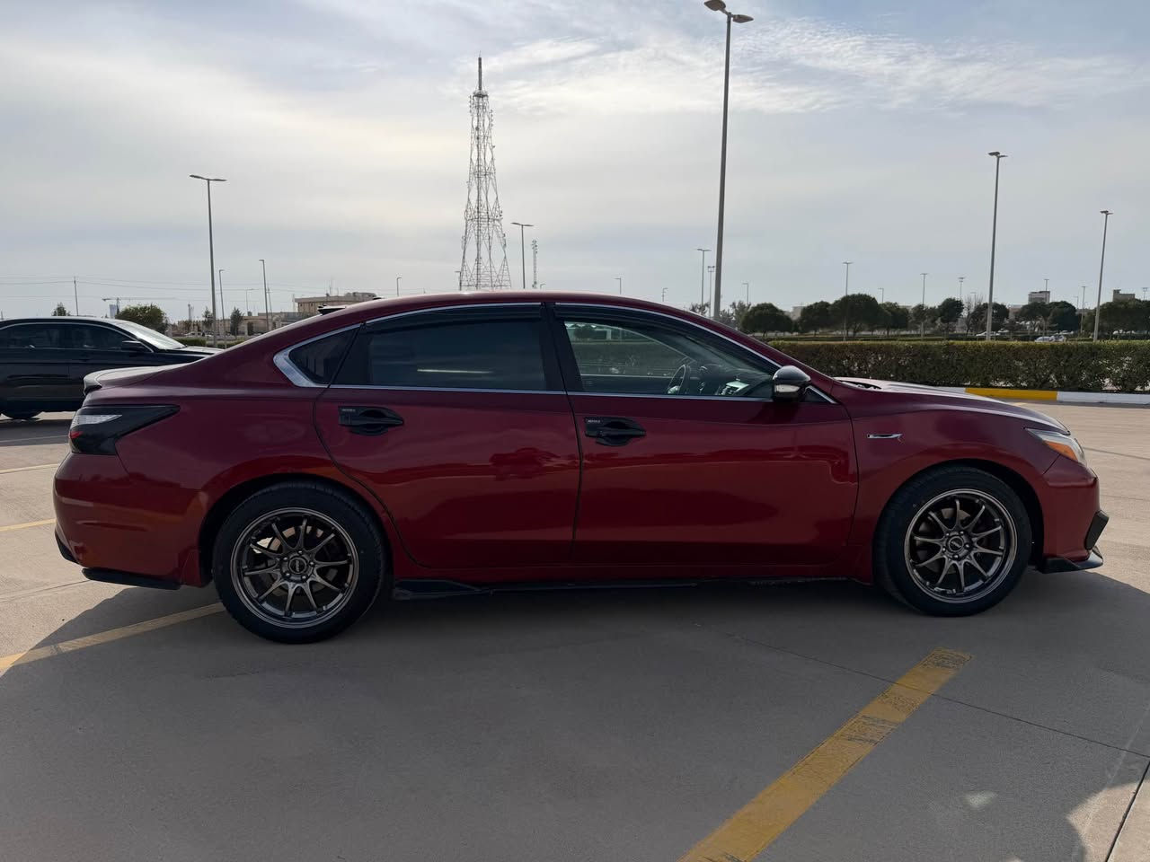 التيما ٢٠١٧ s 
كير مكينة بشرط 
تلات قطع امامي صبغ 
راس شاصي اتجاه سائق 
شي بسيط 
سنوية جديد 
*********** أربيل, العراق
